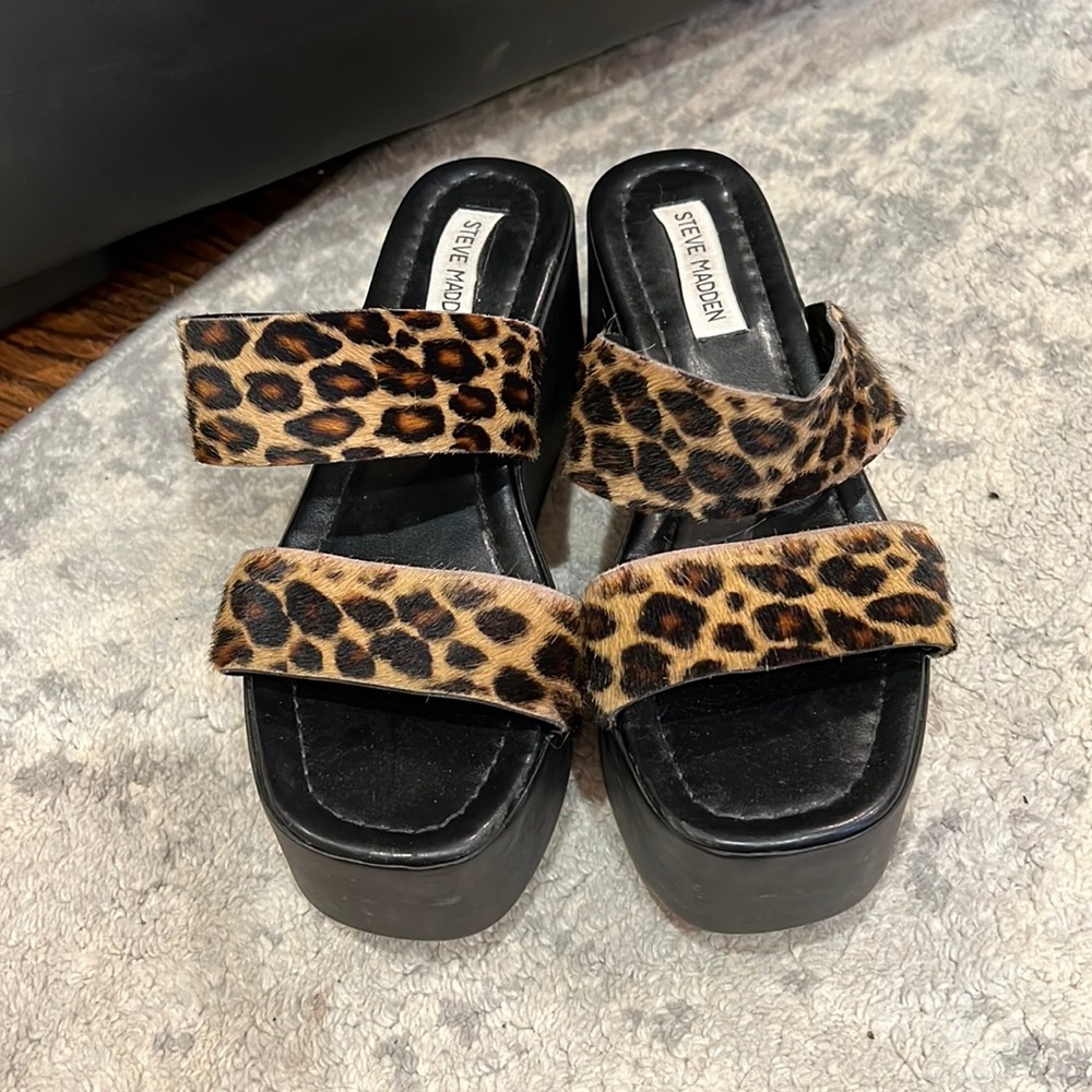 Steve Madden cheetah print wedges / platforms